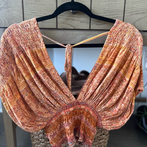 FREE PEOPLE TOP - Picture 3 of 4